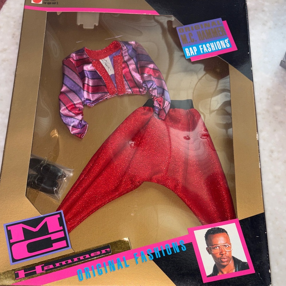 MC Hammer Original Rap Fashions Outfit